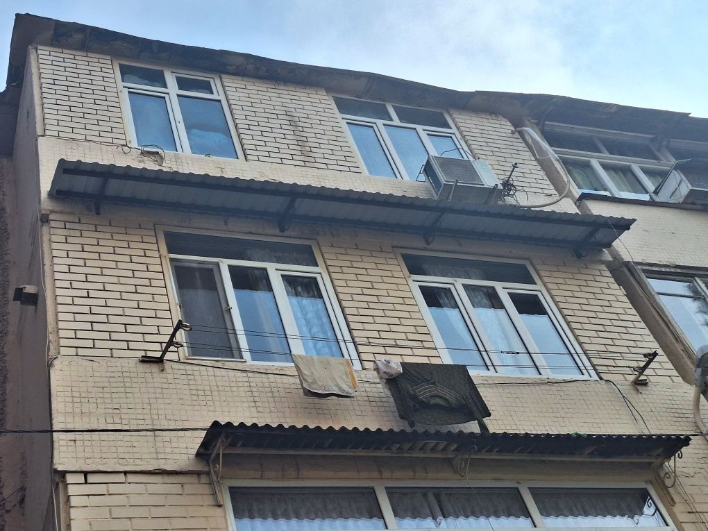 Установка  козырьки,  Решётки,  Белевые  Рольиков,  Подоконники  !