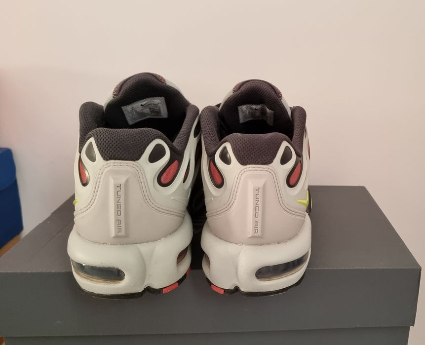 Adidasi Nike Air Max 42 originali