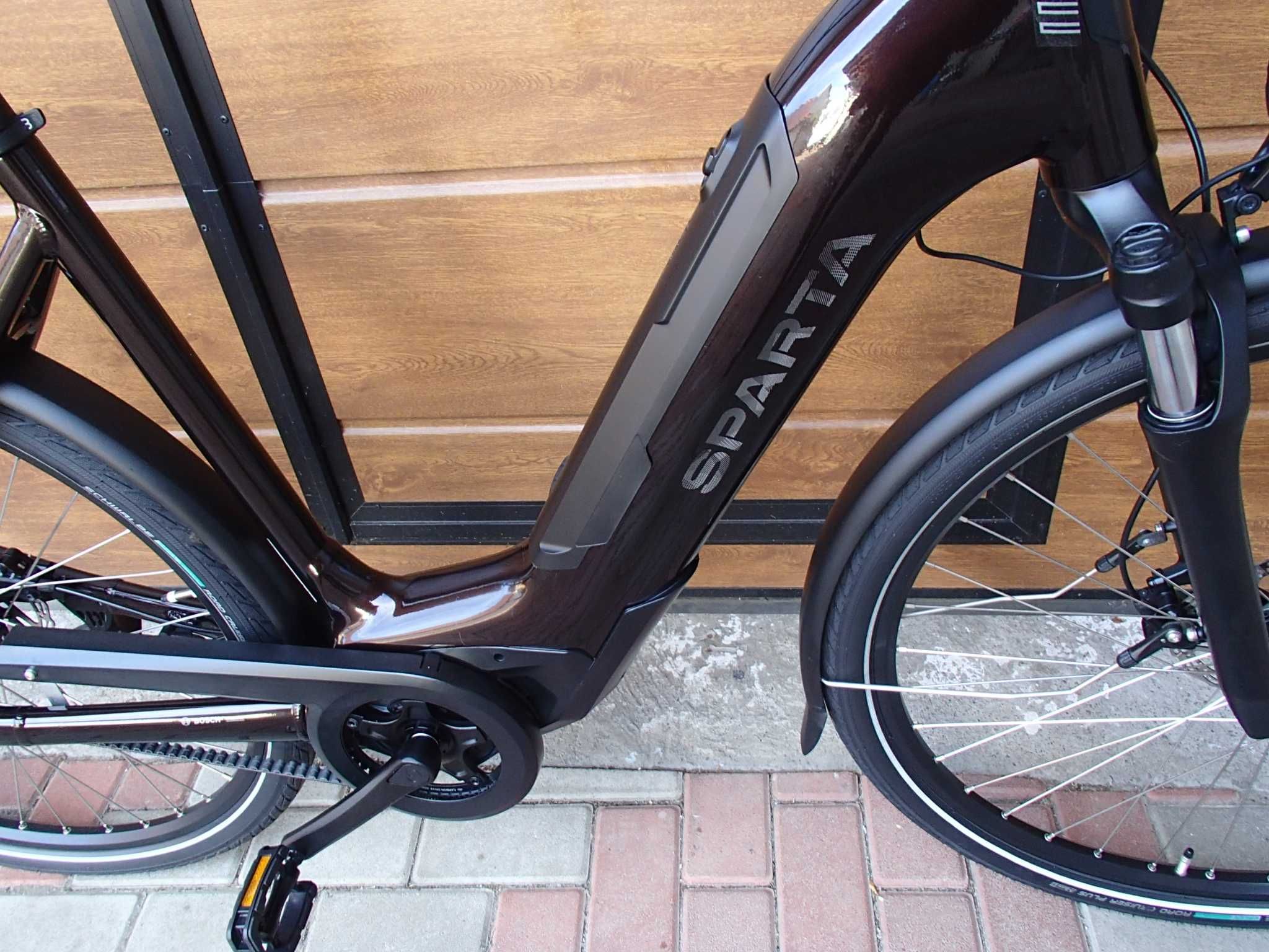 Bicicleta Electrica Olandeza Bosch Transmisie pe Curea,carbon,sparta
