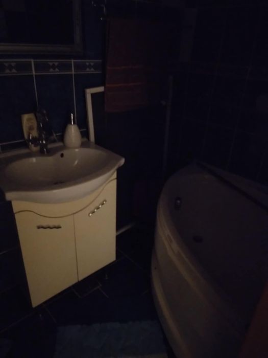 Vand apartament 2 camere