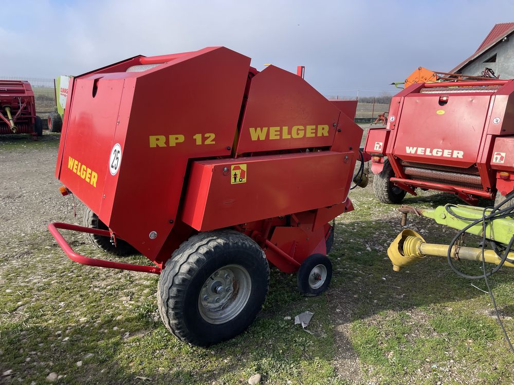 Presa de balotat , balotiera rotundă Welger RP 12 ,Claas, Deutz ,krone