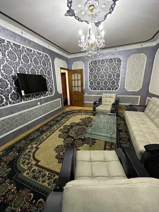 Сдаётся 5 комнатная уютная квартира на Дархане MIR014