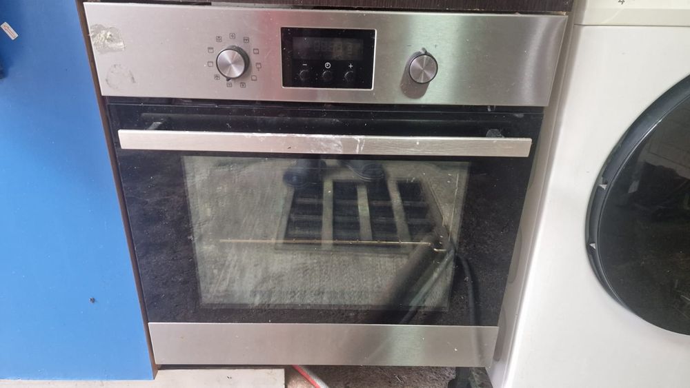 cuptor electric incastrabil