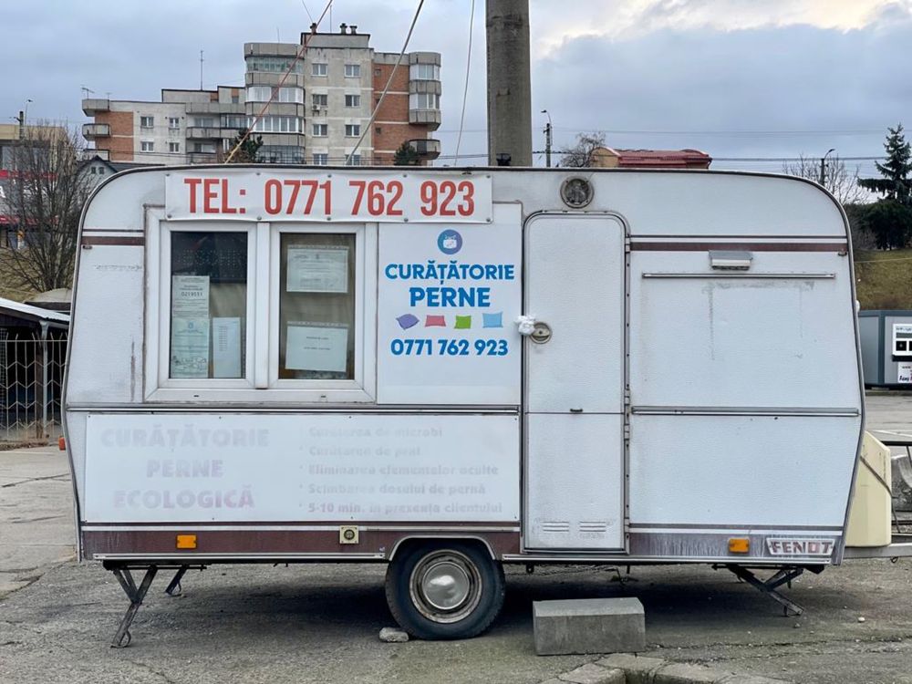Vand rulota/curatatorie perne