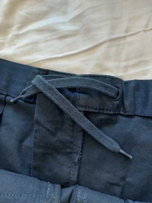 Pantaloni scurti H&M noi