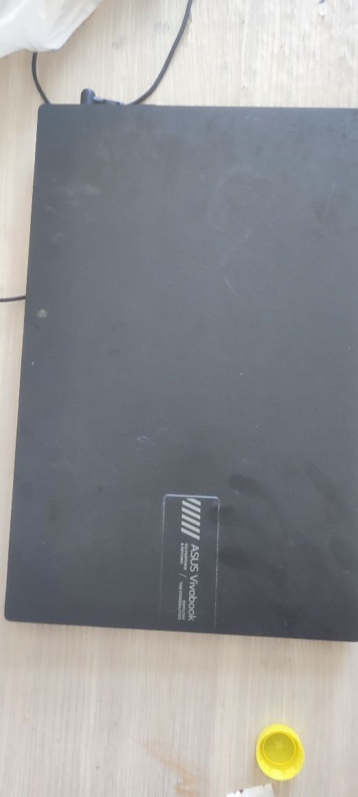 Ноутбук Asus vivobook