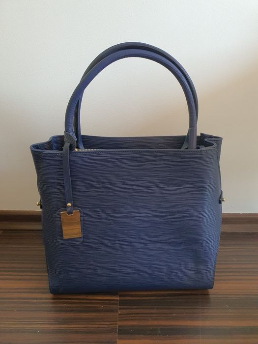 Кожена дамска чанта