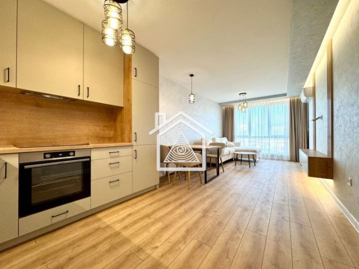 Продава се Двустаен апартамент в Пловдив, Гагарин - 74 кв.м за 1865 €/кв.м - Снимка #5