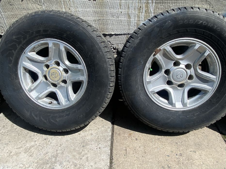 Продам резину на Toyota Prado. 265/70R16