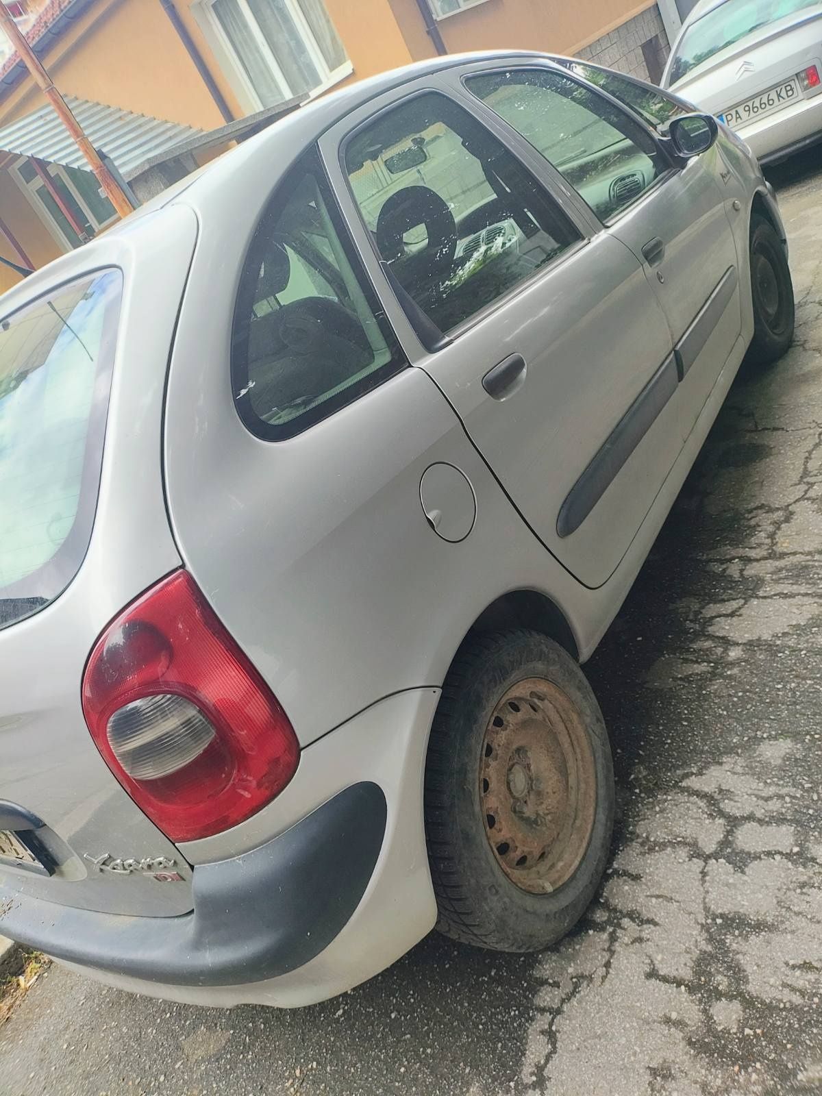 Цяла или за части Citroen xsara picasso 2.0 HDI 90 к.с.