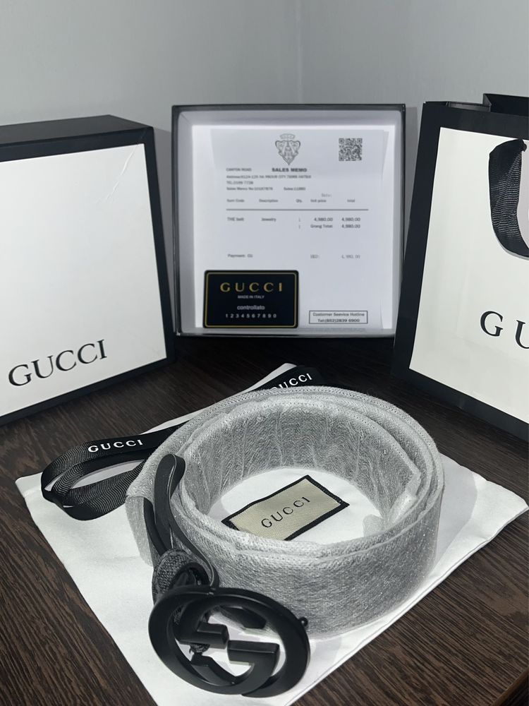 Curele Gucci, cu accesorii!