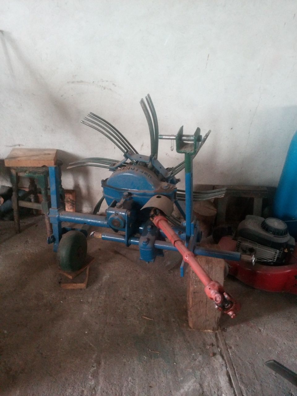 Vând utilaje agricole
