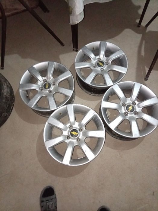 4 ta 14 sakadeska sotiladi