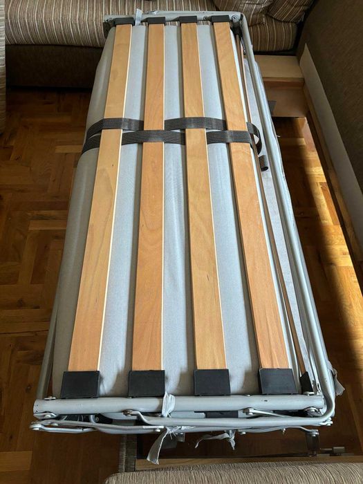 Продавам диван - ъглов, разтегателен