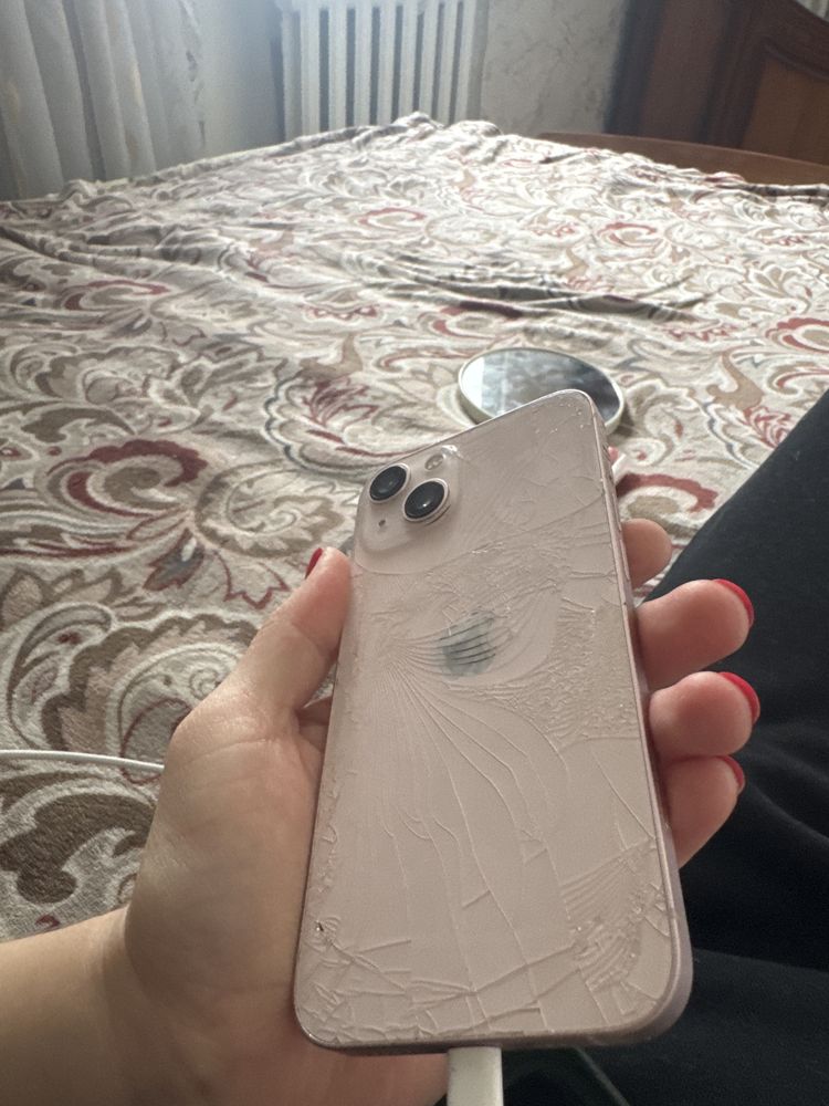 Айфон 13