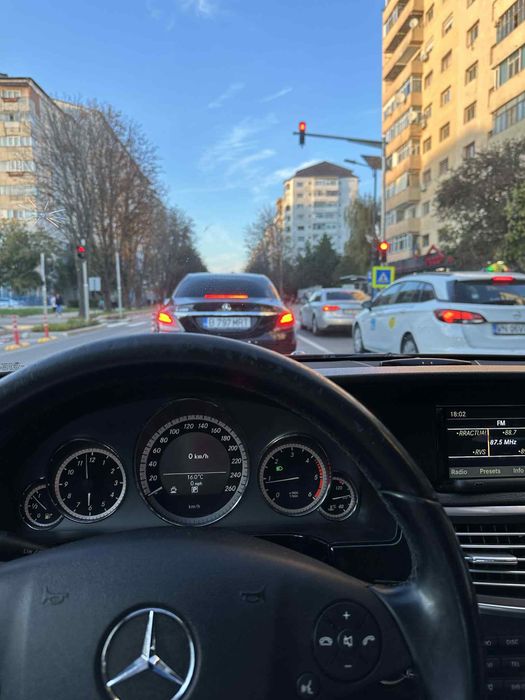 Mercedes E Class W212 E200 136 CP