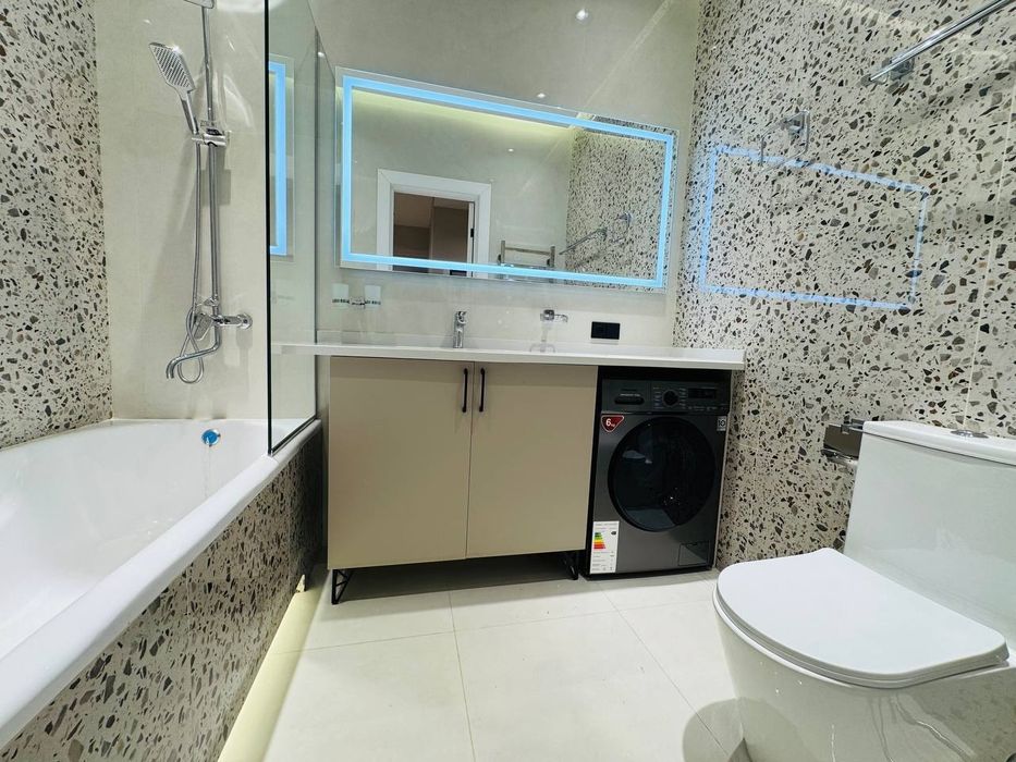 Новостройка, ЖК "Real House", Паркентский 90 М², 4/3/10 2 с/у