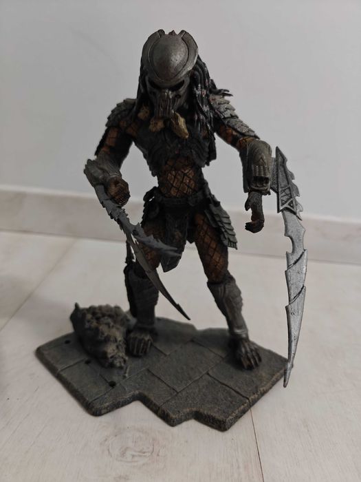 Figurina Celtic Predator de la McFarlane