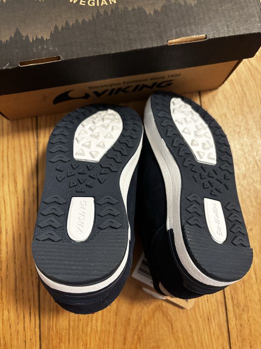 Детски есенни обувки Viking номер 27