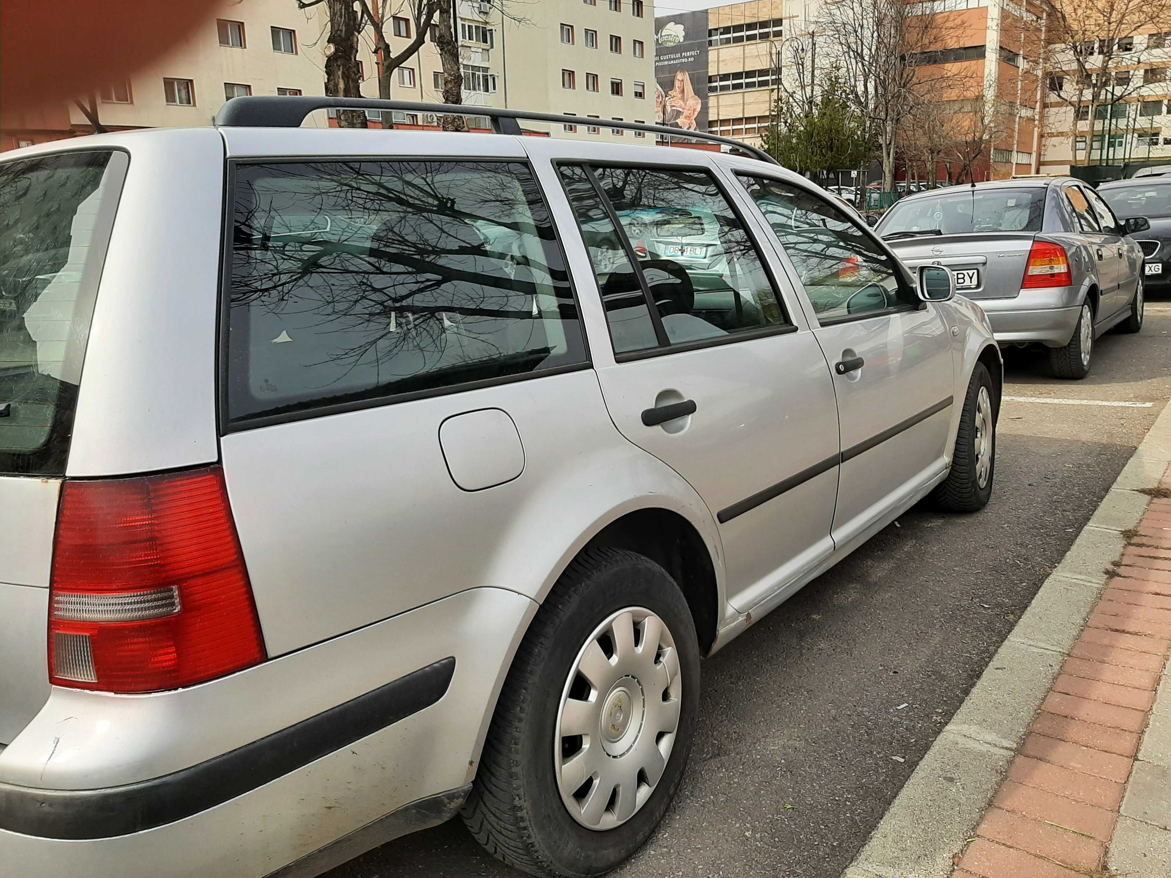 Golf IV variant 2004