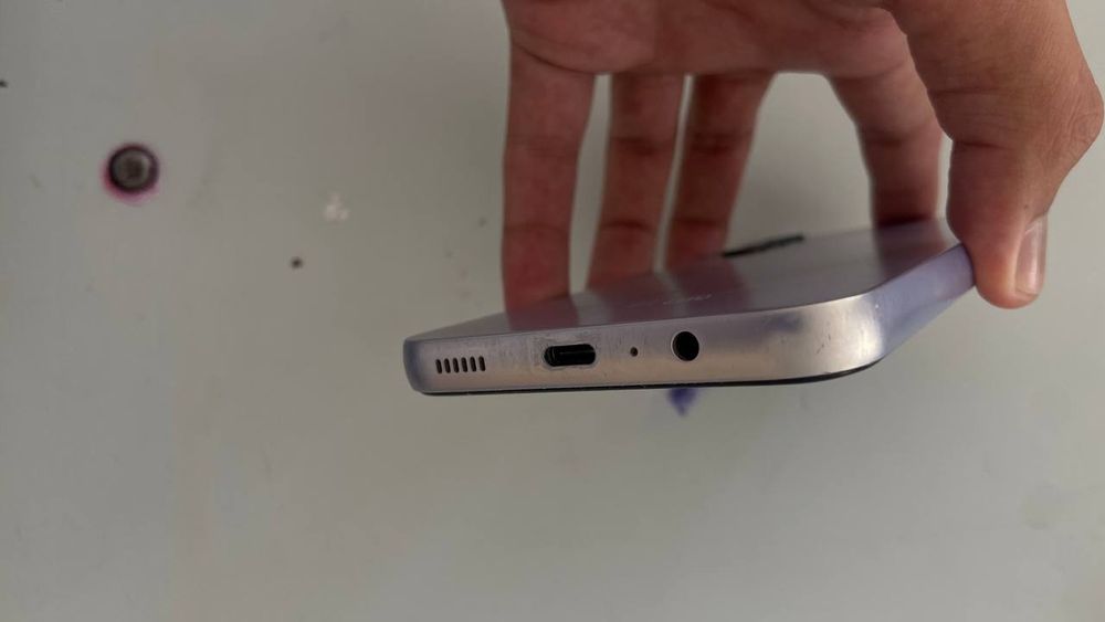 Samsung A14 xotira64