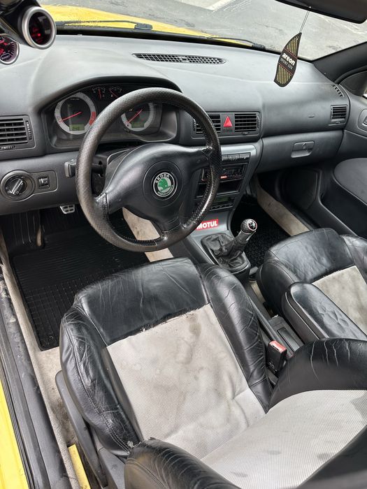 Skoda Octavia Vrs 1.8T schimb cu auto platforma sau masina cu carlig