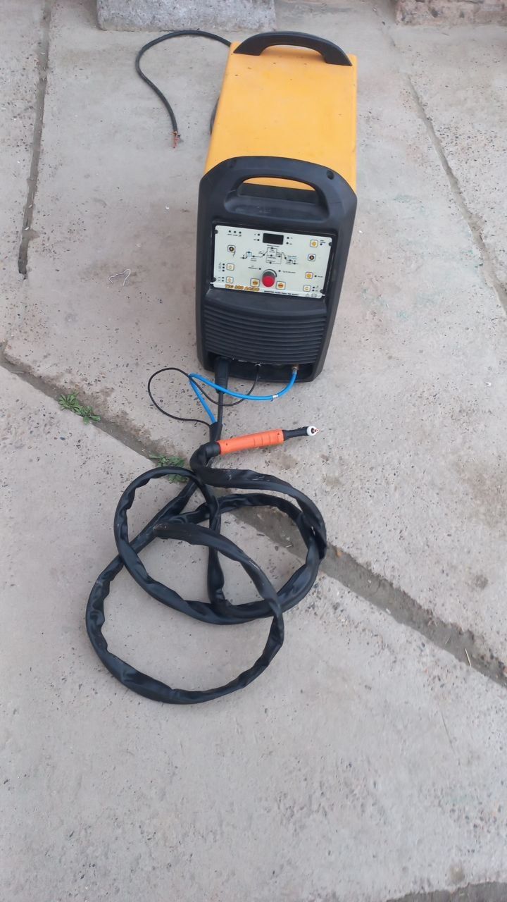 FoxWelder Saggio TiG  300 Ac/Dc  Сварка, Аргон аппарат сотилади.