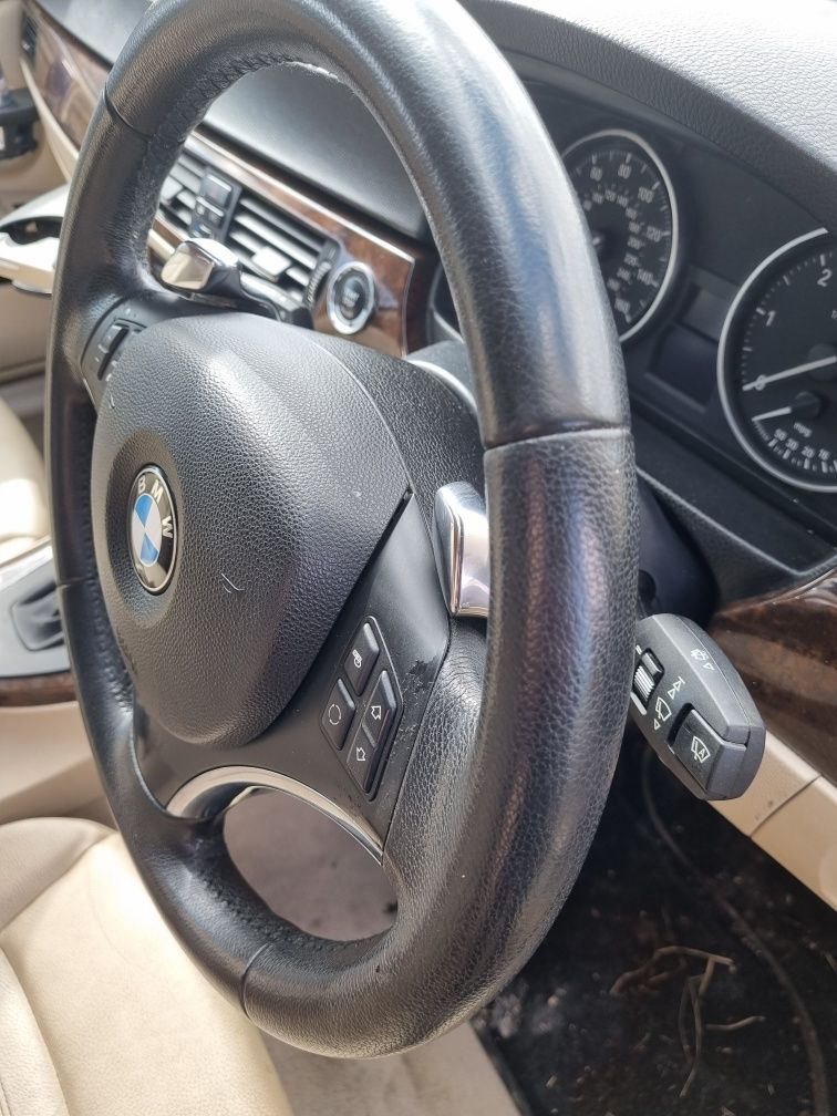 Волан за бмв е92 с пера