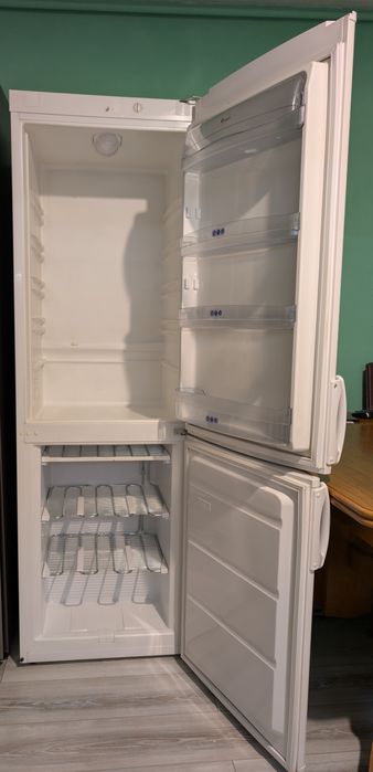 Frigider cu congelator, Whirlpool