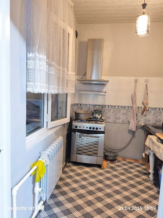 Срочно!!!  Продаётся 3/4/4 квартира   того на Яшнабадском ра