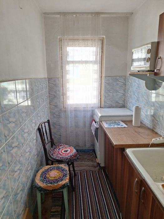 Apartament 2 camere semidecomandat