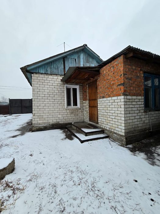 Продается 2 комн.дом район Восточный!