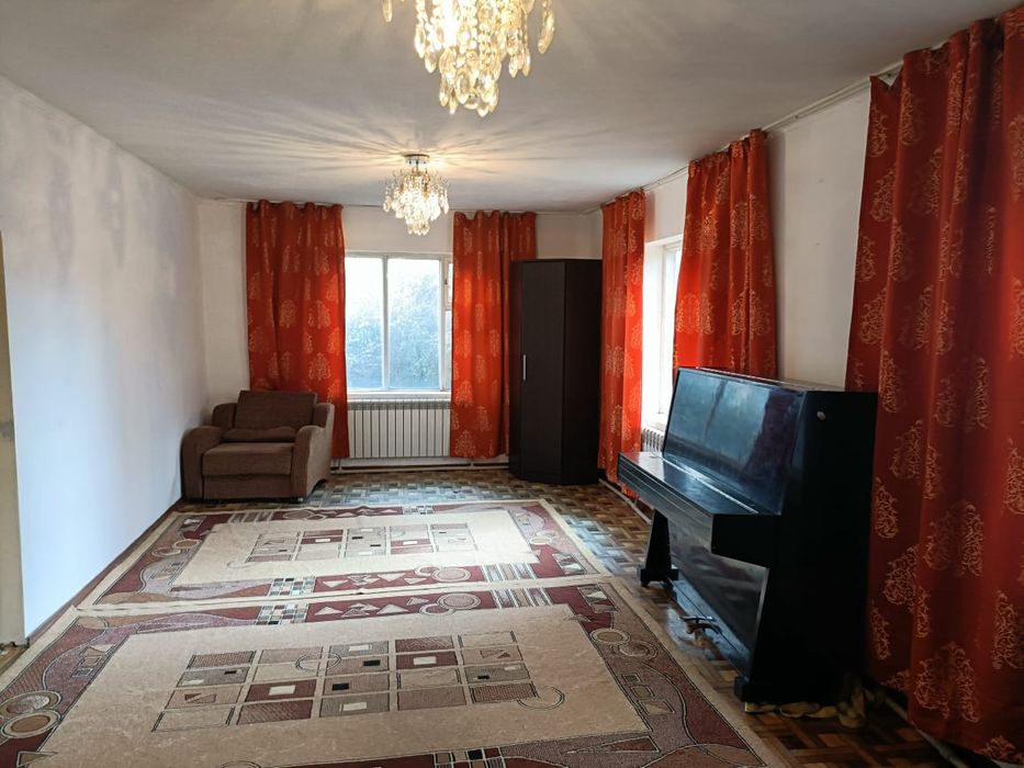 Үйді сатамын 118,8 метр²  7,2 сотка жерімен