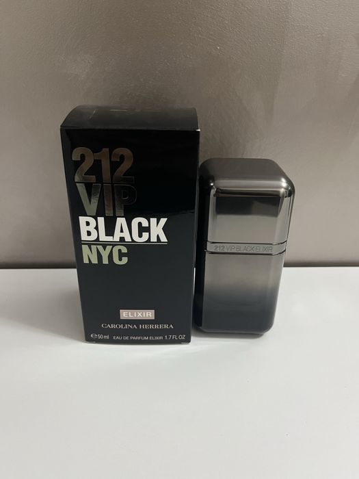 Carolina Herrera 212 VIP Black