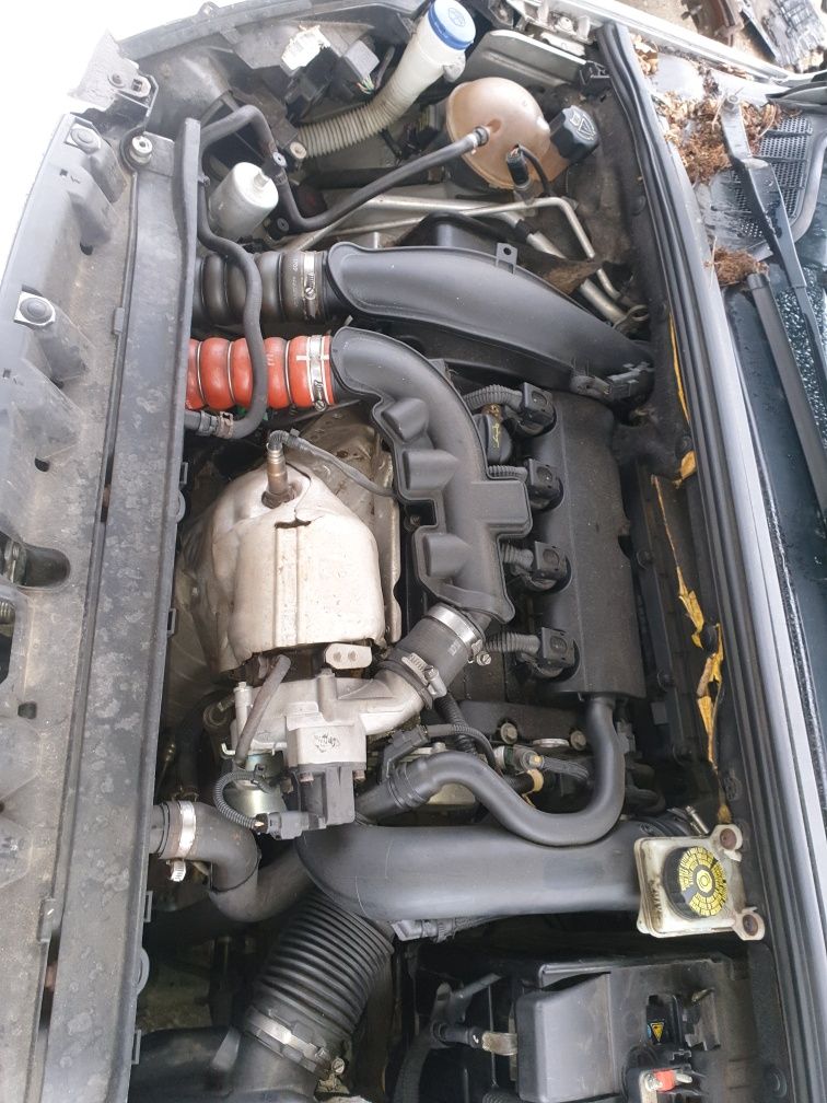 Peugeot 308 1.6 turbo benzina cod 5Fw.disponibil orice piesa