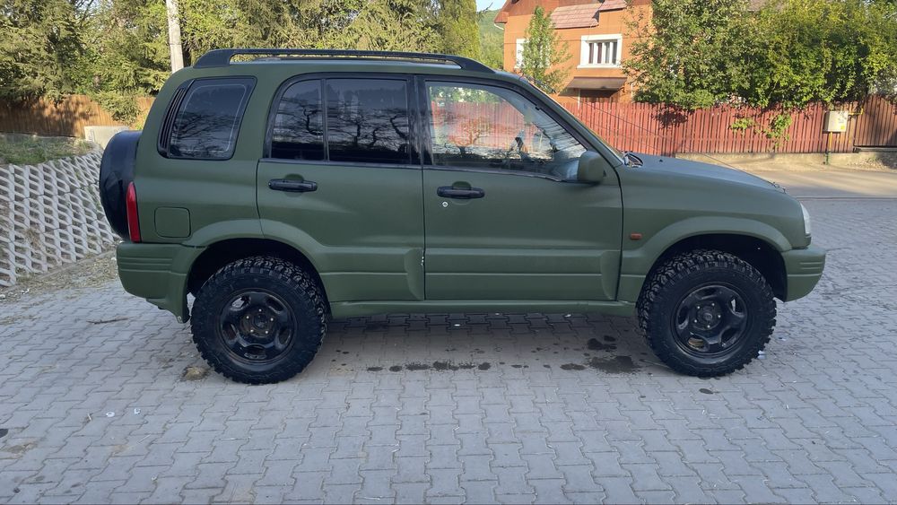 De vânzare Suzuki Grand Vitara 2.0 GPL – pregătit pentru off-road!