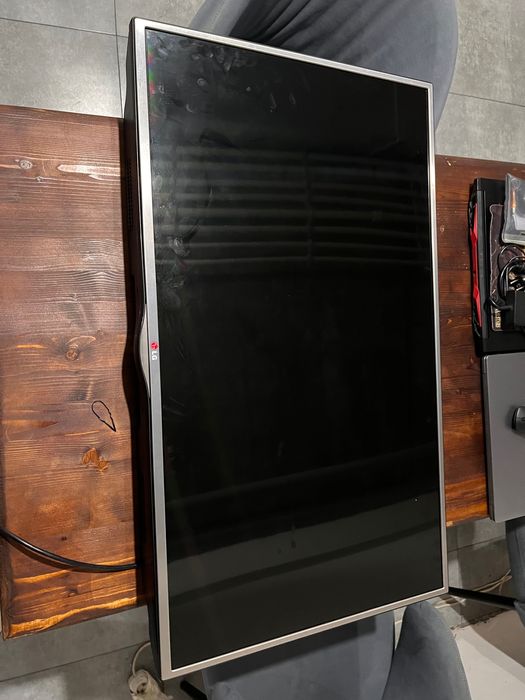 Продам Б/У Телевизор LG