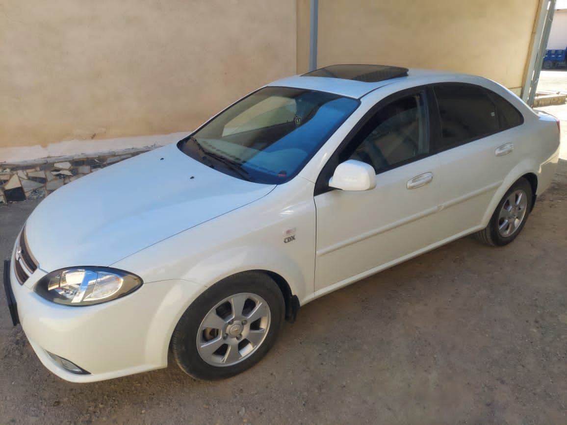 Chevrolet Jentra