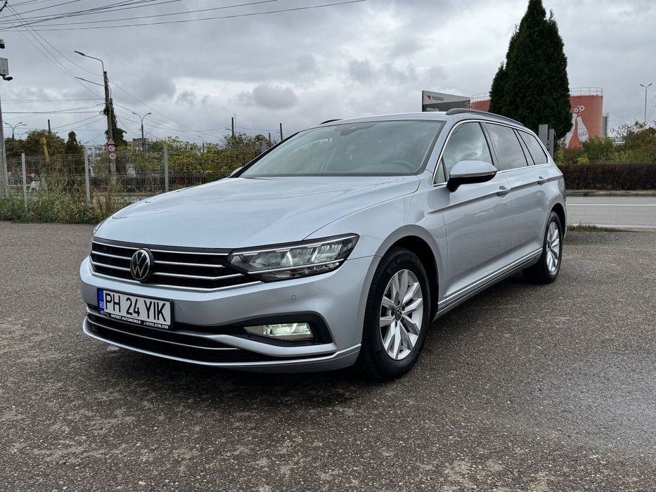 Volkswagen Passat 2.0 TDI SCR DSG Business, An Model 2022  import, cu dotări premium