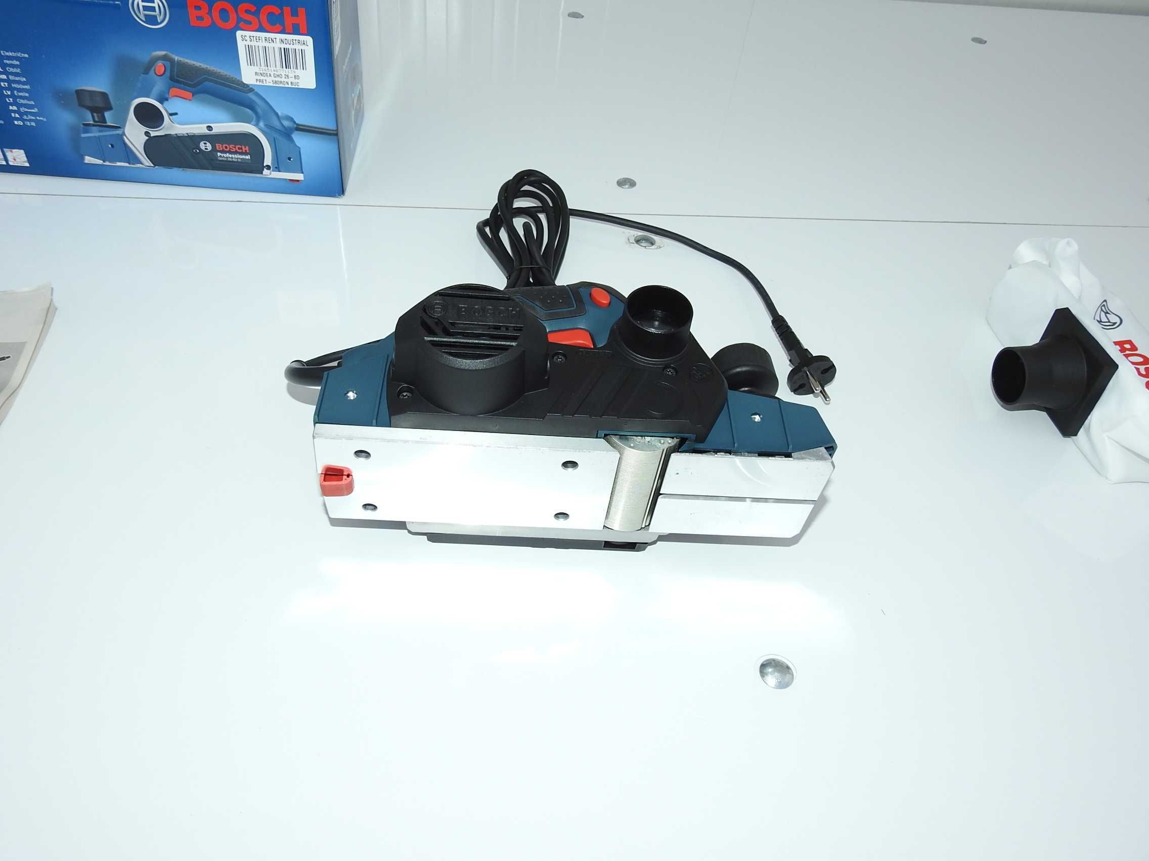 Rindea electrica Bosch GHO 26-82 D