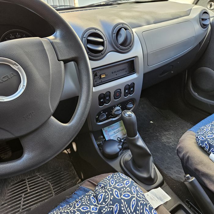 Dacia Logan unic proprietar