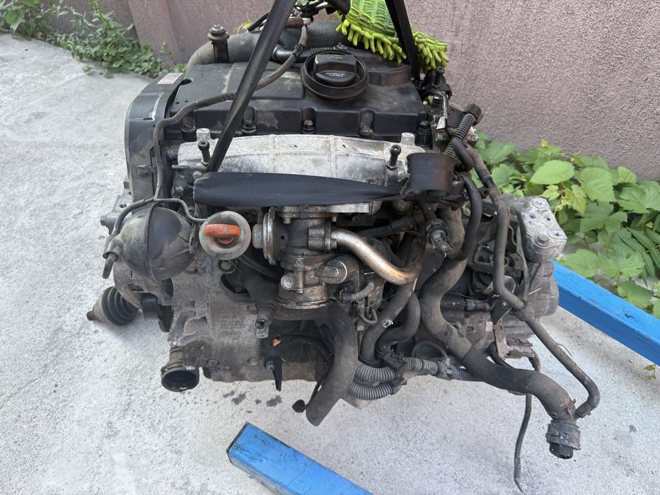 Injectoare INJECTOR  BKD VW golf 5 audi A3 2.0TDI