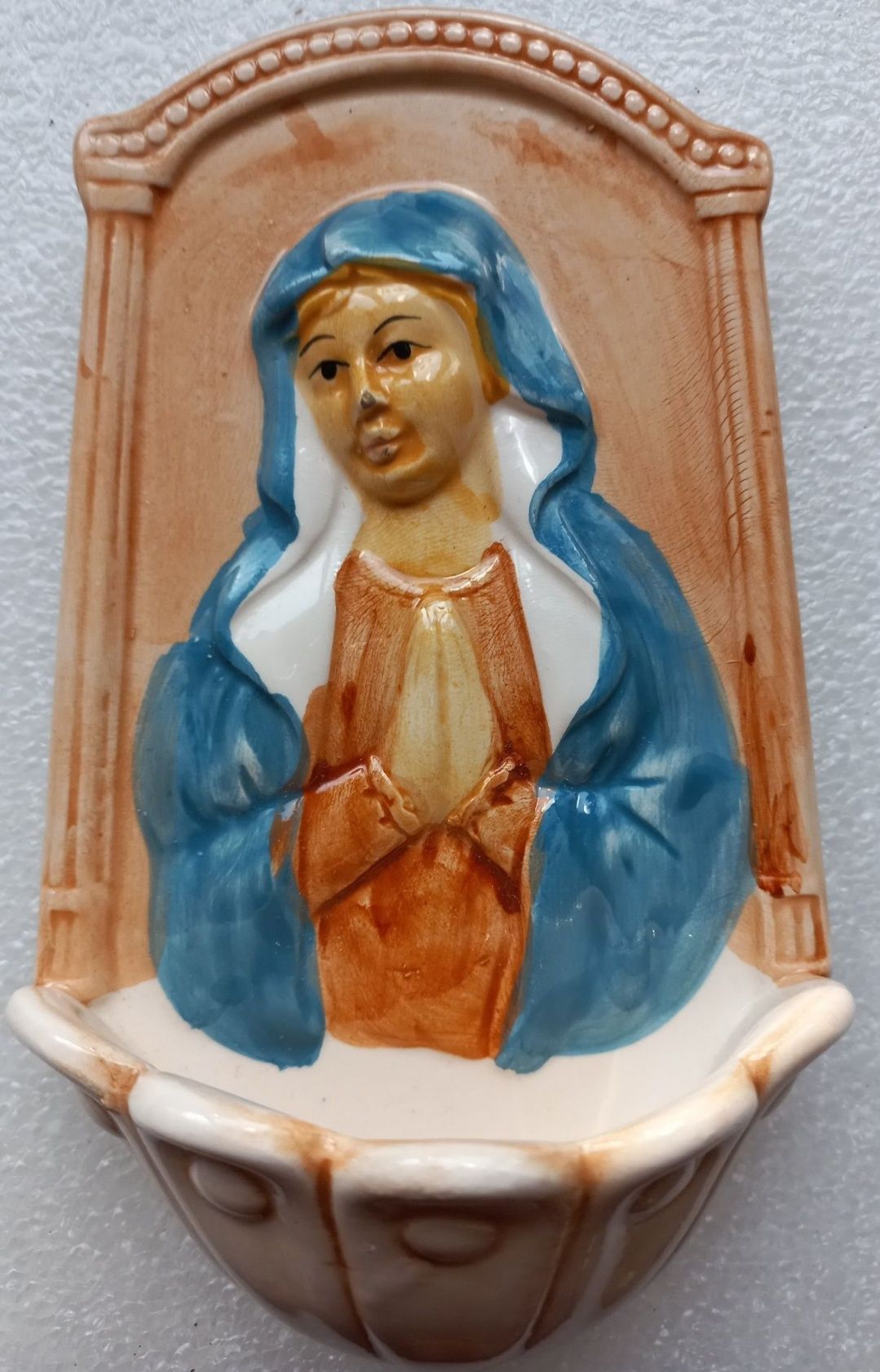 Домашен олтар Дева Мария