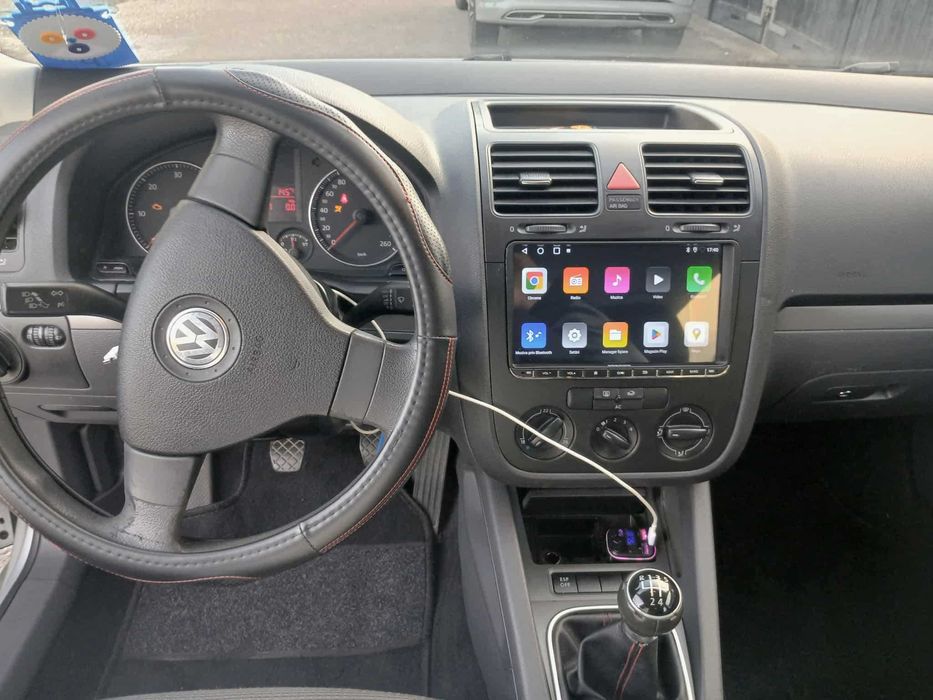 Vand sau schimb golf 5  1.9 TDI