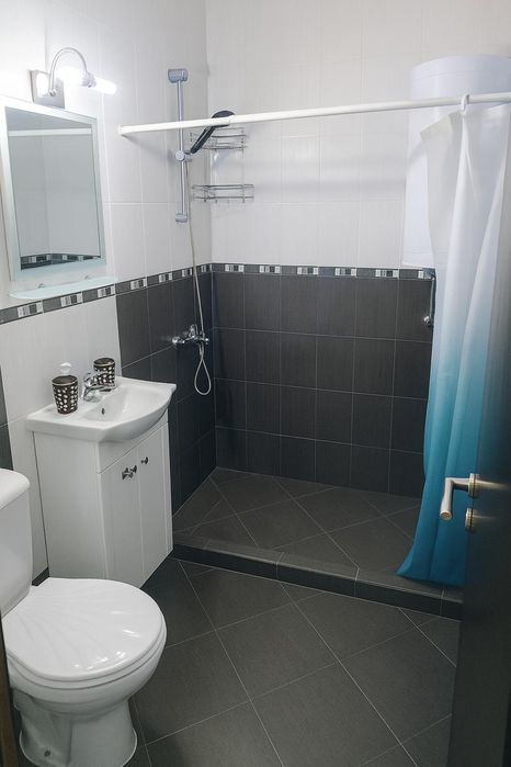 Дава се под наем Двустаен апартамент в Пловдив, Кършияка - 69 кв.м за 427.89 € - Снимка #6