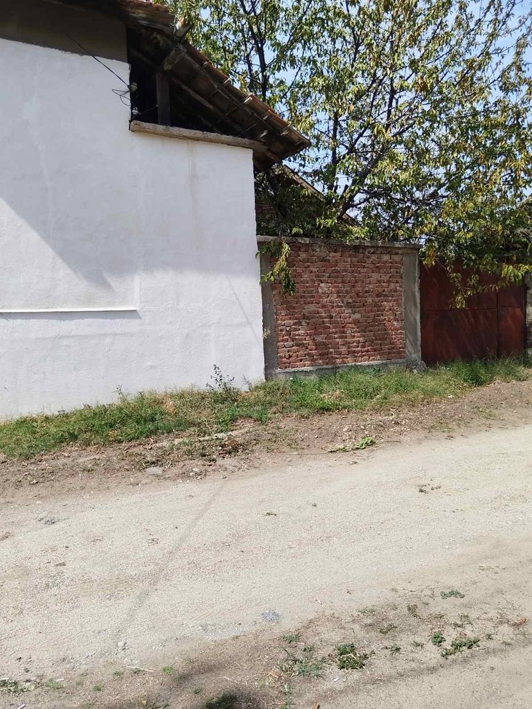 Дава се под наем Къща в Земен - 80 кв.м за 38760 € - Снимка #4