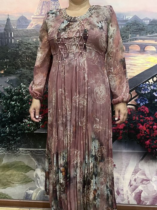 Продам   платья