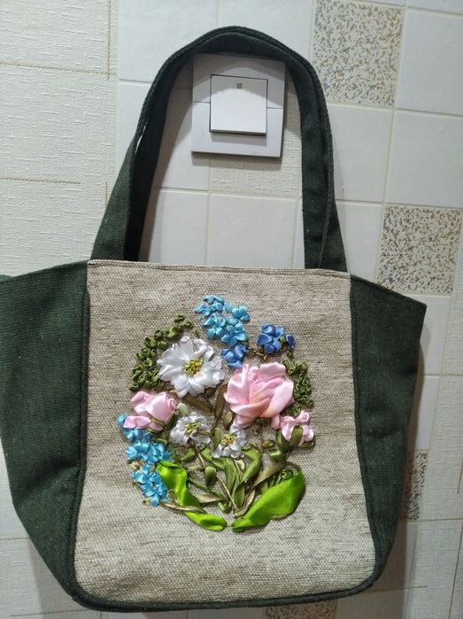 Продам    сумку.