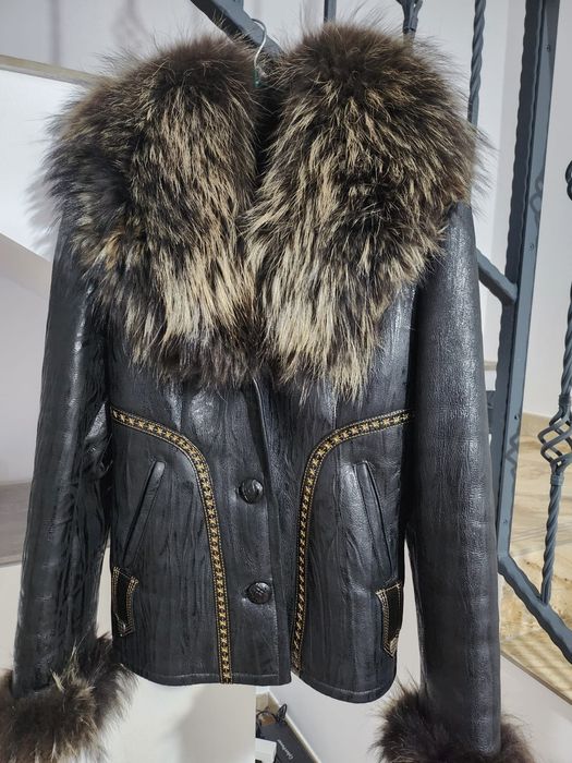 Haina piele cu blana naturala