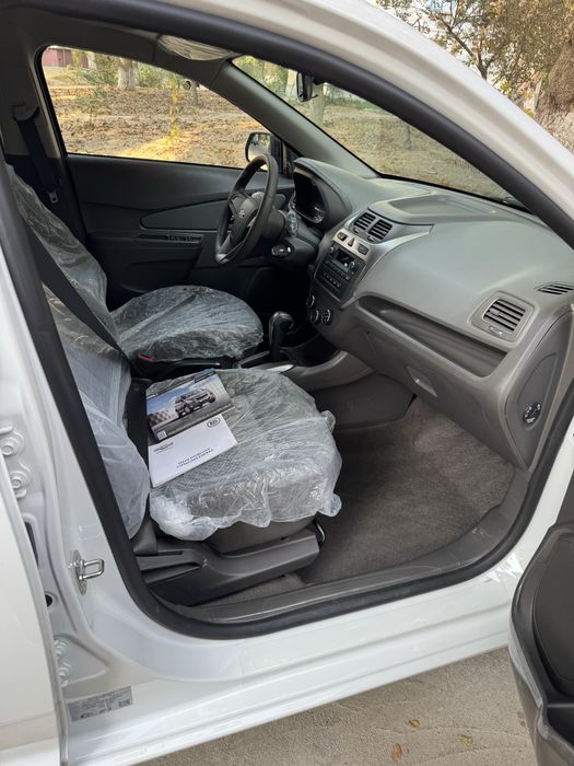 Коблт 2025 й 4 поз мигнает